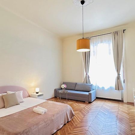 Hogyes Endre Apartment Budapeste Exterior foto
